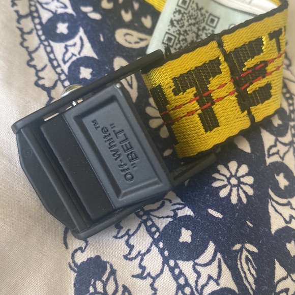 Off white utility belt - Picture 3 of 4
